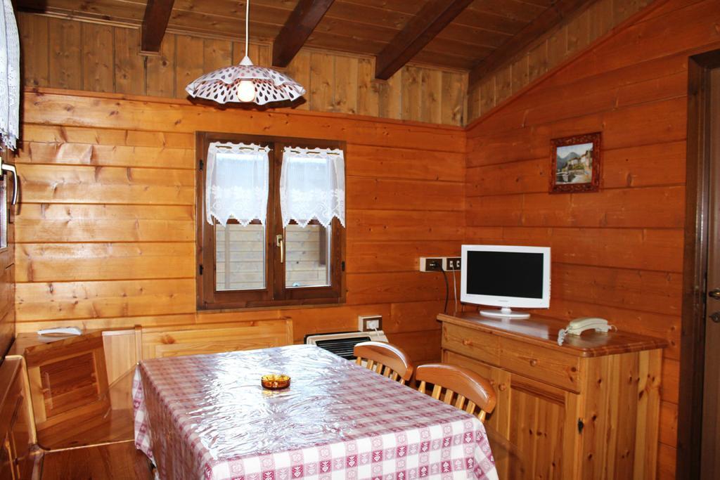 Camping Val Di Sole Peio Exterior photo